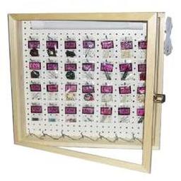 Click here to learn more about the 2'X2' Locking Dart Display Case.